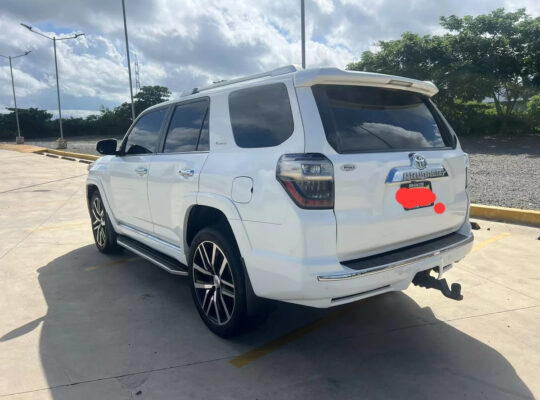 Toyota 4runner 2017